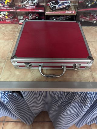 Maletín para coches Scalextric