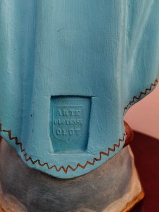 Virgen La Milagrosa de Olot