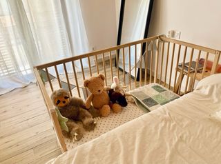 Cuna IKEA Sniglar adaptada a colecho