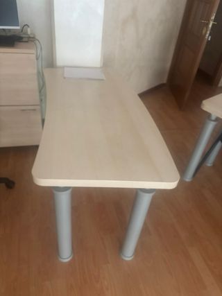 Sedie e tavoli aula riunioni/formazione