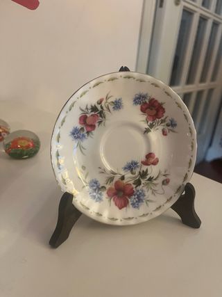 Tazza Royal Albert Agosto Bone China