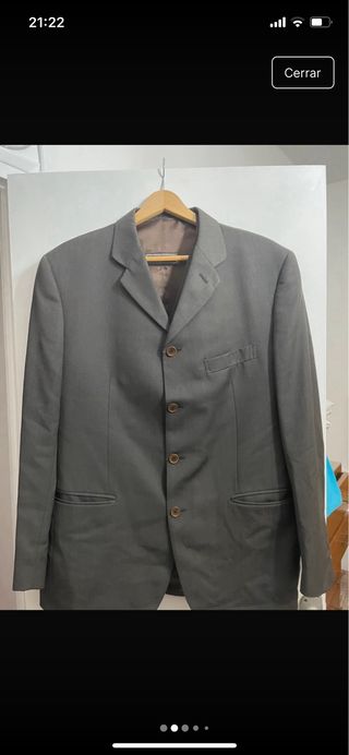 Traje de chaqueta, chaleco y pantalón