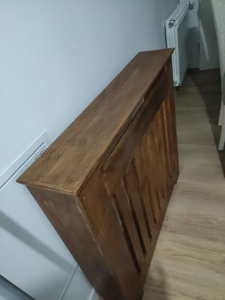 Cubre radiador madera buen estado