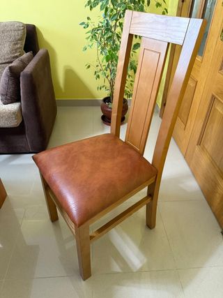 Tavolo e sedie allungabili in rovere