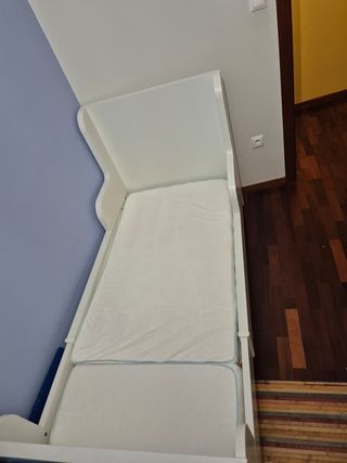 Cama infantil IKEA Busunge blanca