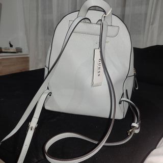Mochila Guess floral nueva