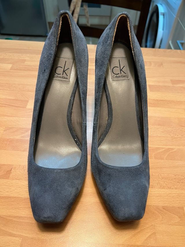 Tacones Calvin Klein Grises Talla 37