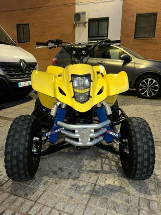 Suzuki LTZ 400 