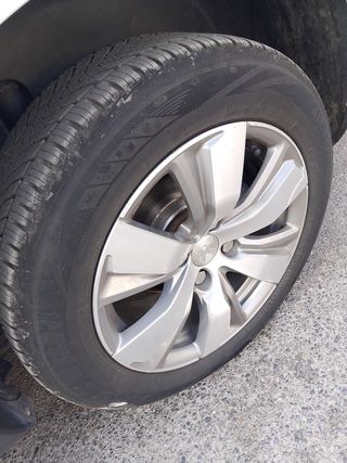 Peugeot 2008 2016