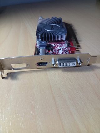 Tarjeta Gráfica ASUS EAH5450 SILENT-DI512MD2-LP