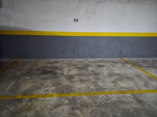 Amplia plaza de garaje en Ronda Sur. Zona Amusal 