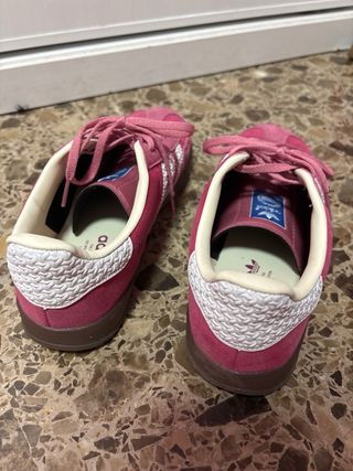 Adidas Gazelle Talla 41 Rosa