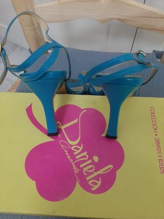 Sandalias Daniela de Amante Azul Tacon