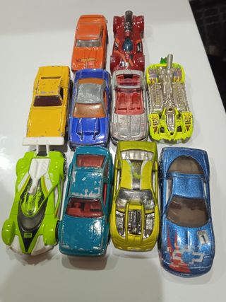 Un sacco di auto d'epoca Hot Wheels 