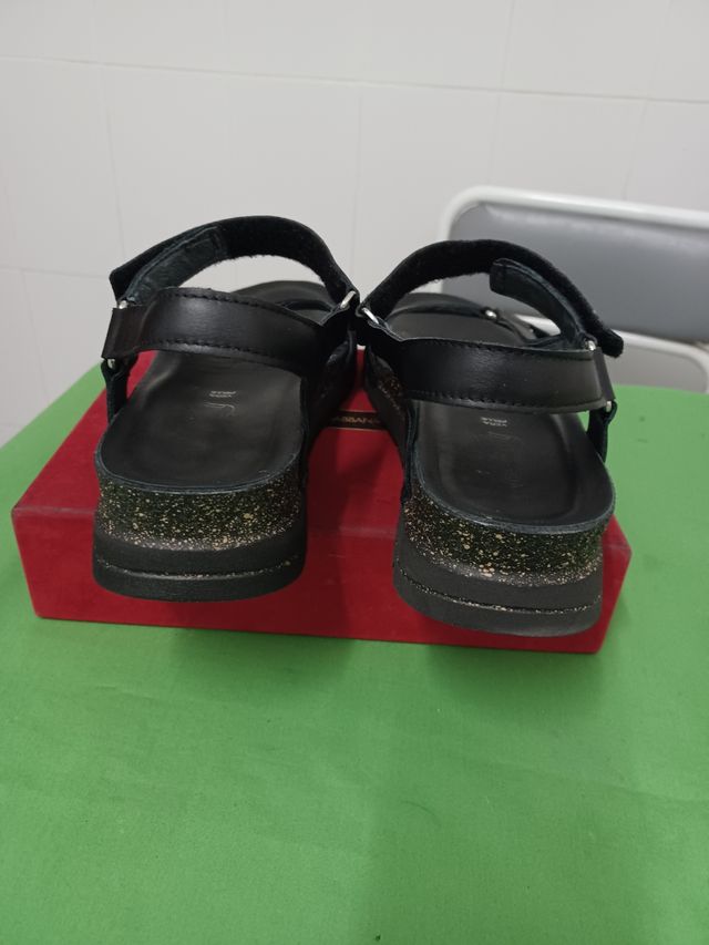 Sandalias Walk and Fly Negras