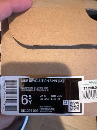 Zapatillas Nike Revolution  6 NN Talla 39