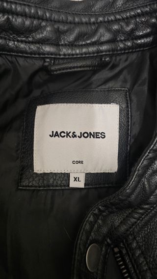 Chaqueta de cuero negra Talla XL