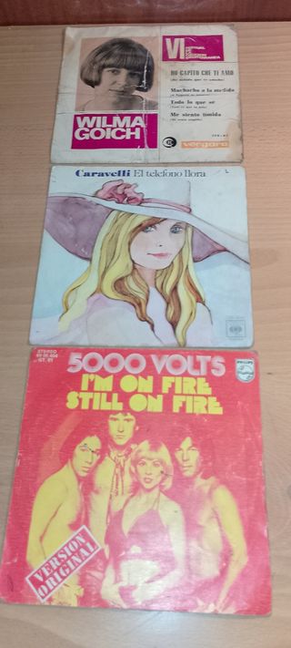9 dischi in vinile retrò vintage vari cantanti