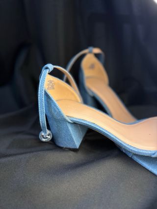 Sandalias tacón bajo azul T.39