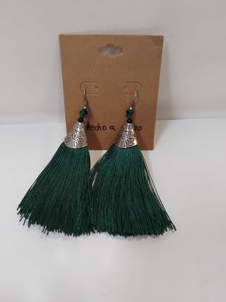 Pendientes largos flecos verdes y plata