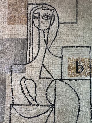 Mural mosaico del artista zamorano Luis Quico