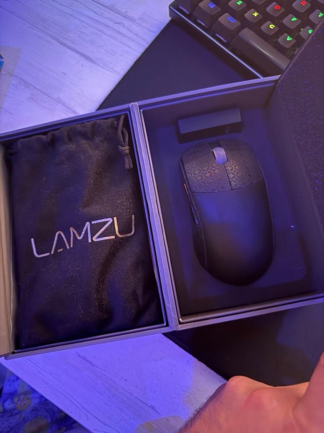 Mouse Lamzu Maya 4K da 26000 dpi
