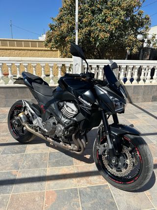 KAWASAKI Z800e