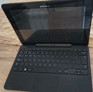 Samsung Convertible Negro 2 en 1 táctil -
