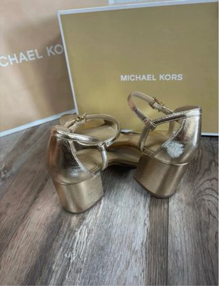 Sandalias Michael Kors Doradas
