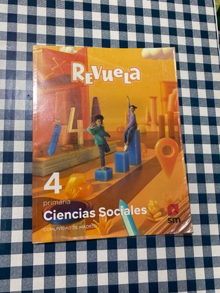 LOTE  REVUELA cuarto de primaria, varios títulos