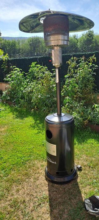 Estufa seta exterior metal negra