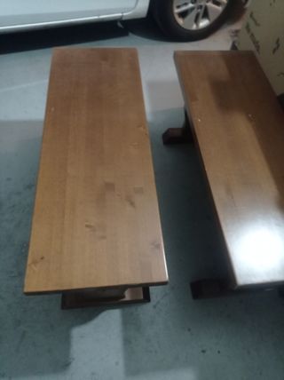 Mesa de bodega de madera rústica