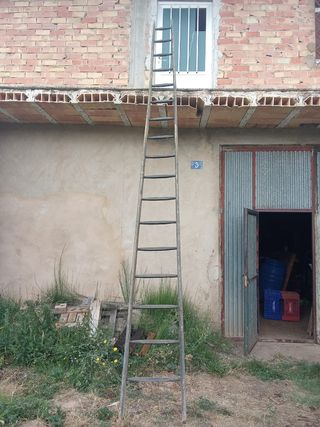 Escalera de madera 5 metros