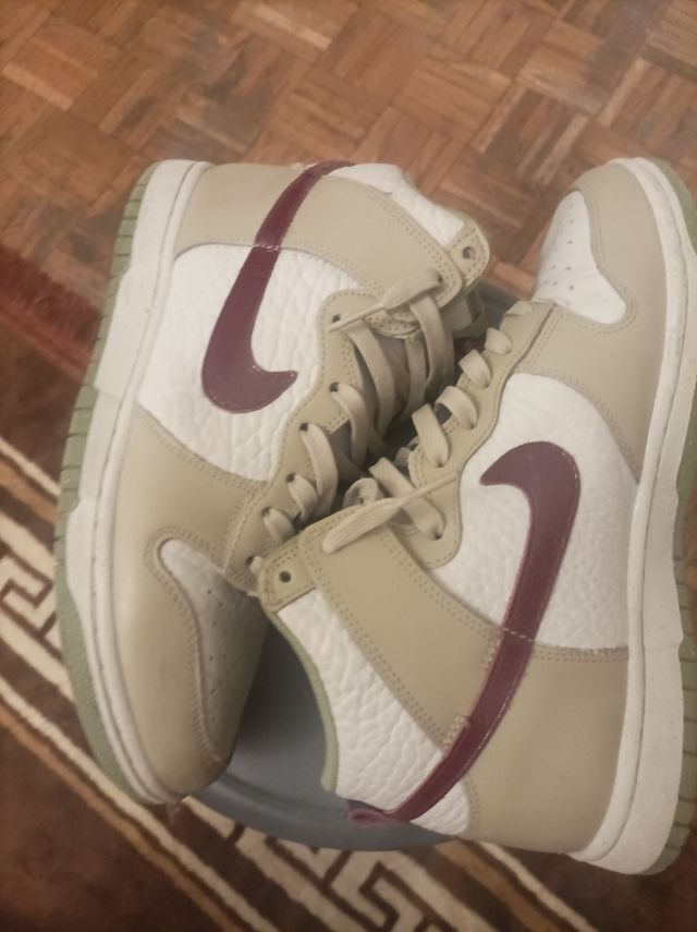 Zapatillas Nike Beige