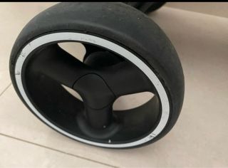 Triciclo Kinderkraft Gris