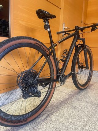 Bicicleta MTB Specialized ht entera de carbono