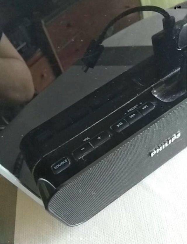 Altavoz Radio Despertador Philips Negro