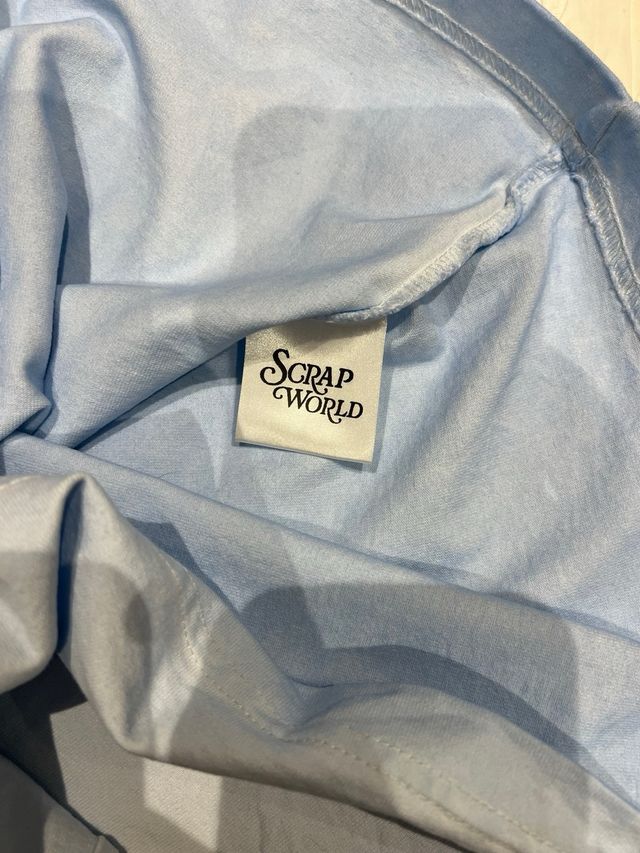 Camiseta Scrapworld color azul clarito