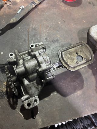 Bomba de aceite motor RHY