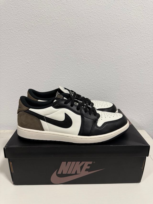 Jordan 1 Retro Low OG Mocha