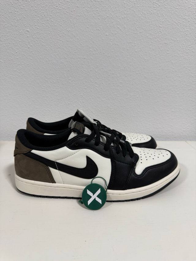 Jordan 1 Retro Low OG Mocha