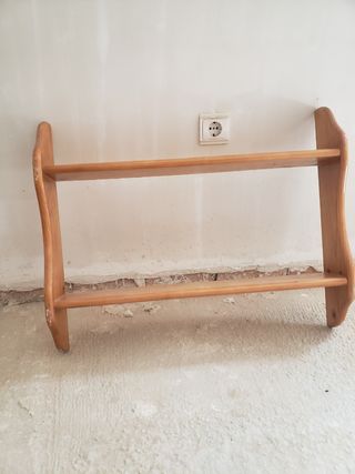Estanterías de madera (2 unidades)