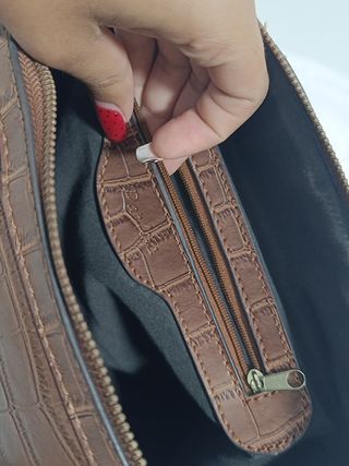 Bolso Parfois tipo maletín marrón