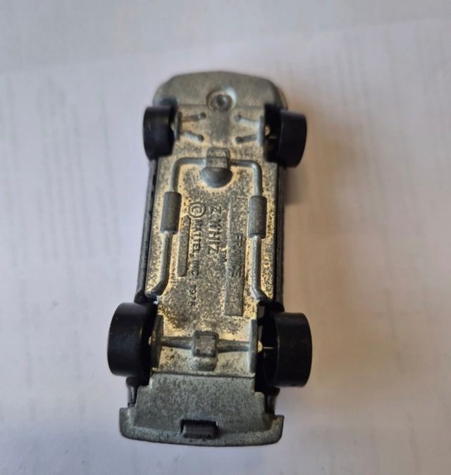 Hot Wheels Datsun Z Whiz Nera