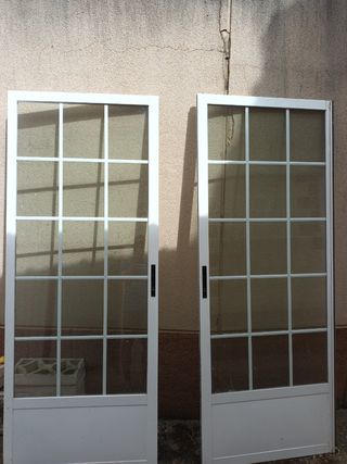 2 Puertas correderas con cristal climalit. 
