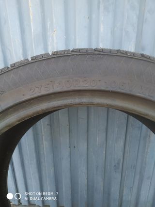 Cubierta 275/40 R20 106V XL