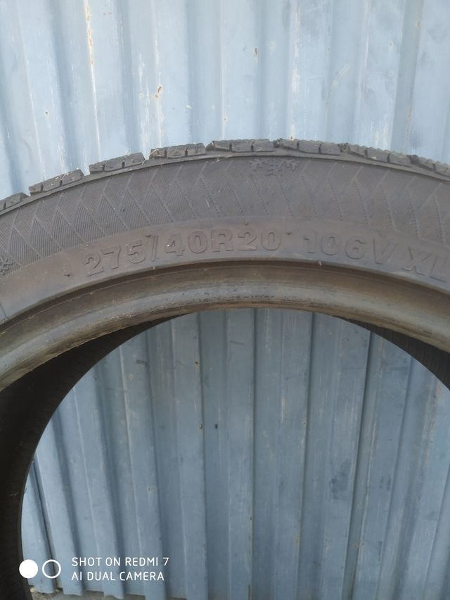 Cubierta 275/40 R20 106V XL