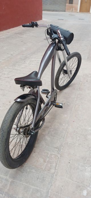 Bicicleta Chopper Felt