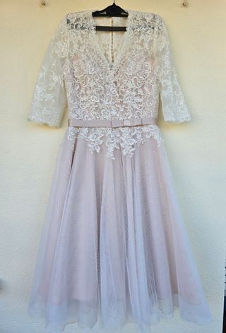 Vestido de novia midi de encaje y tul, elegante