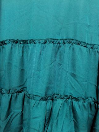 Blusa verde con volantes